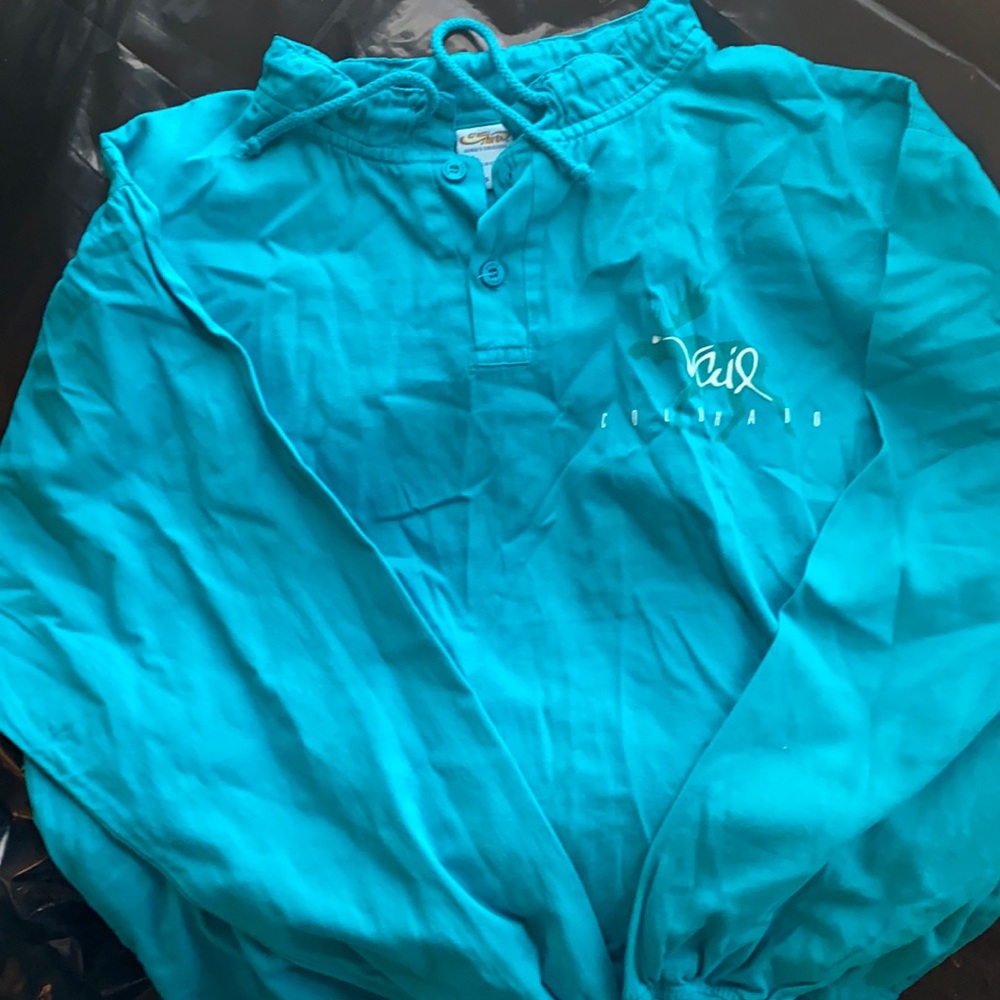 Teal Vail Colorado pullover